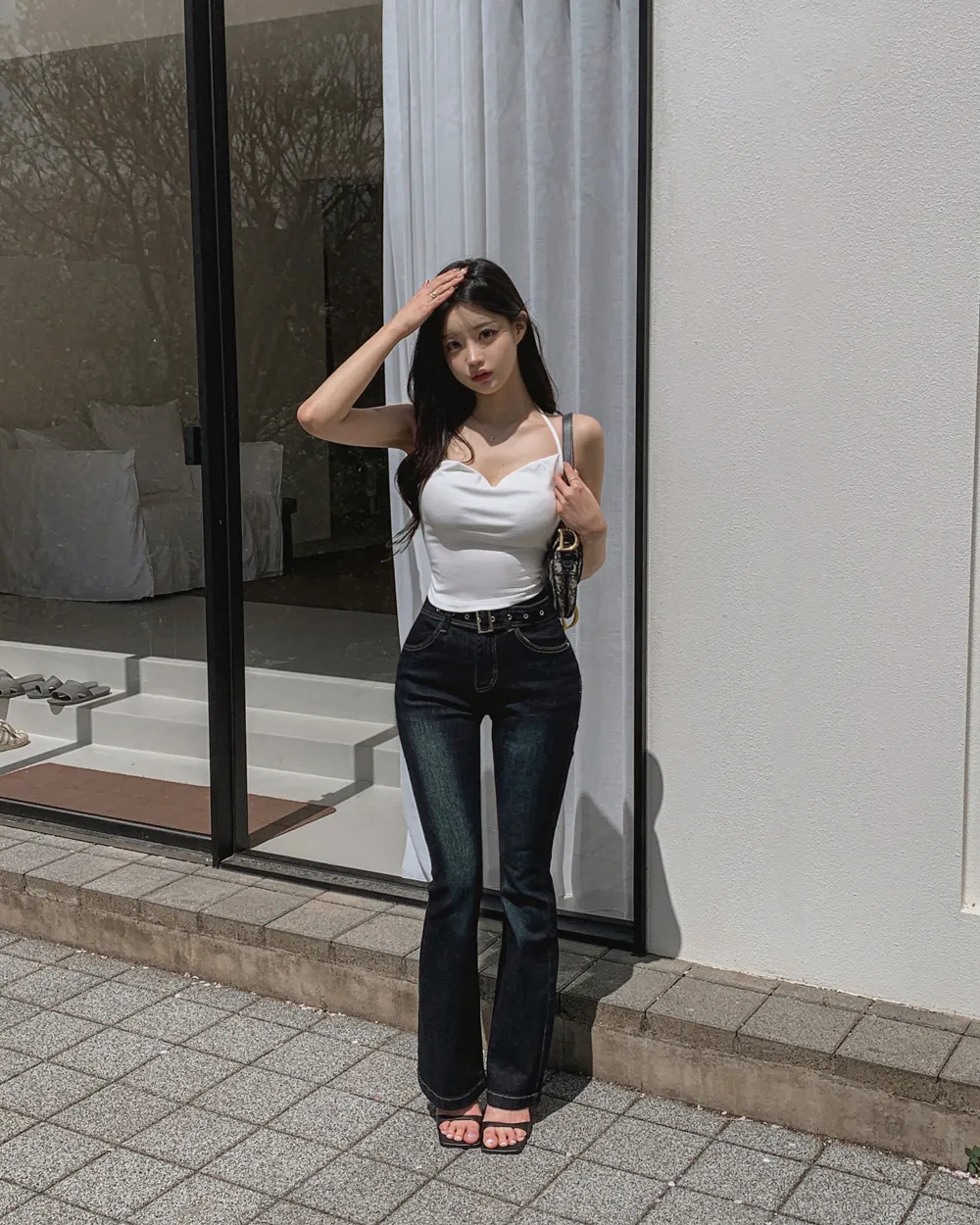 바지 모델 착용 이미지-S1L54