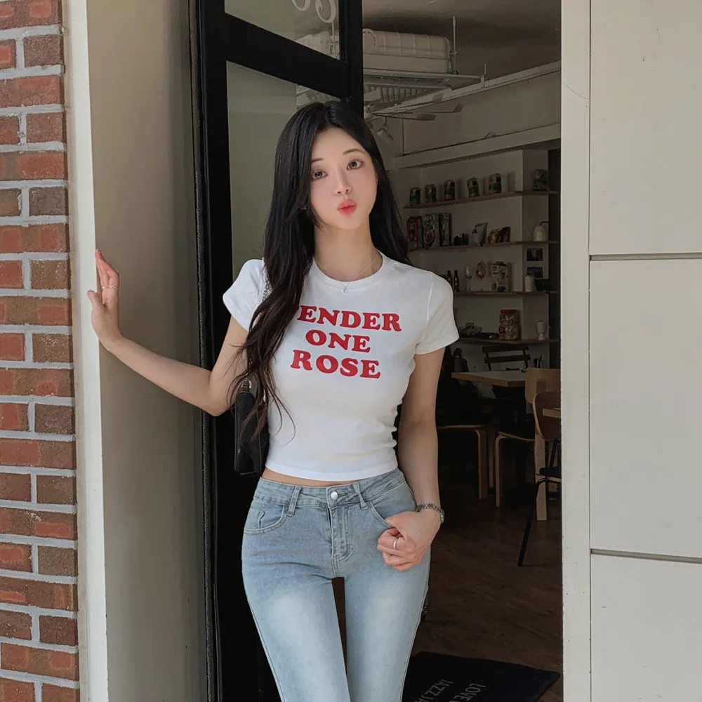 반팔 티셔츠 모델 착용 이미지-S1L23