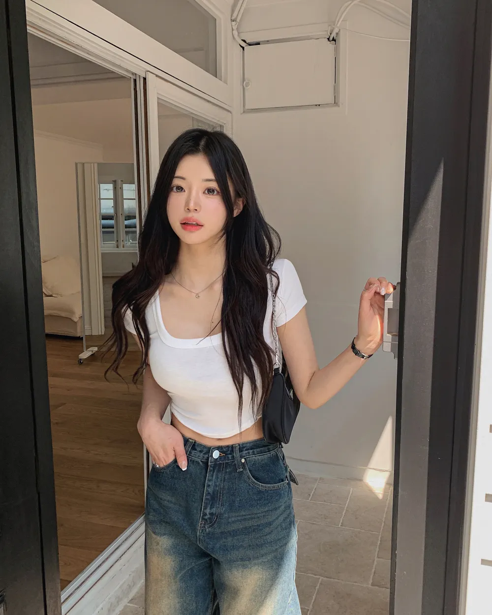 바지 모델 착용 이미지-S1L165