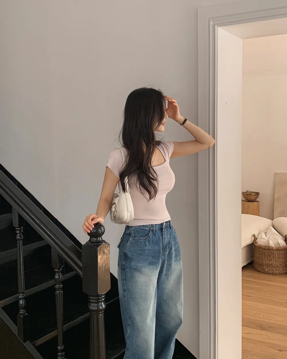 바지 모델 착용 이미지-S1L147