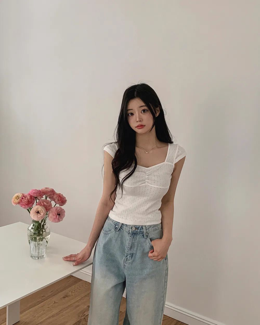 바지 모델 착용 이미지-S1L47
