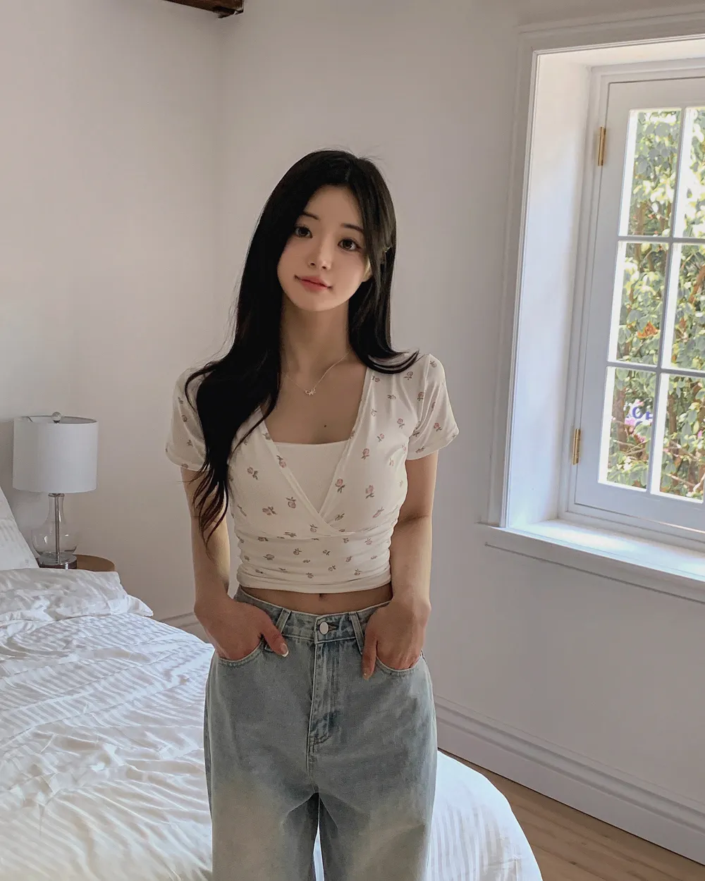 반팔 티셔츠 모델 착용 이미지-S1L64