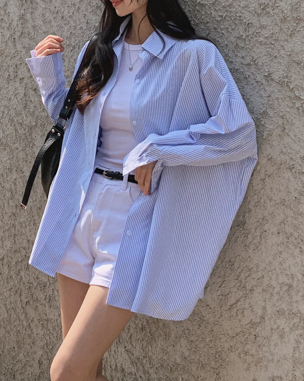 민소매 모델 착용 이미지-S1L44