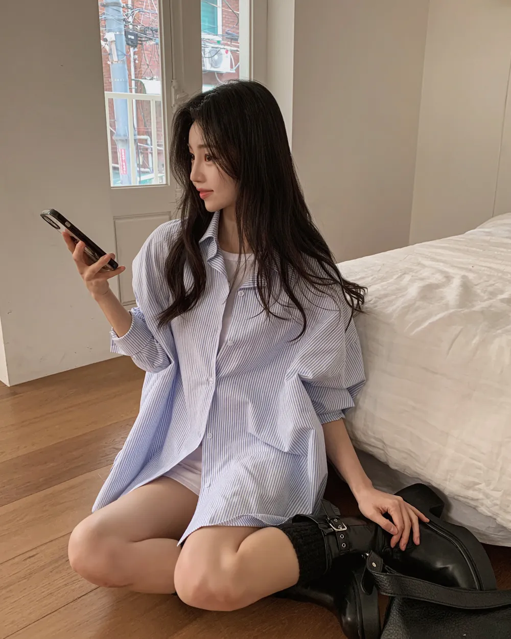 민소매 모델 착용 이미지-S1L55
