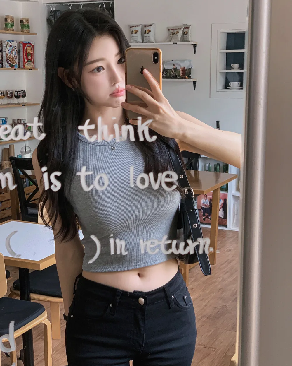 민소매 모델 착용 이미지-S1L98