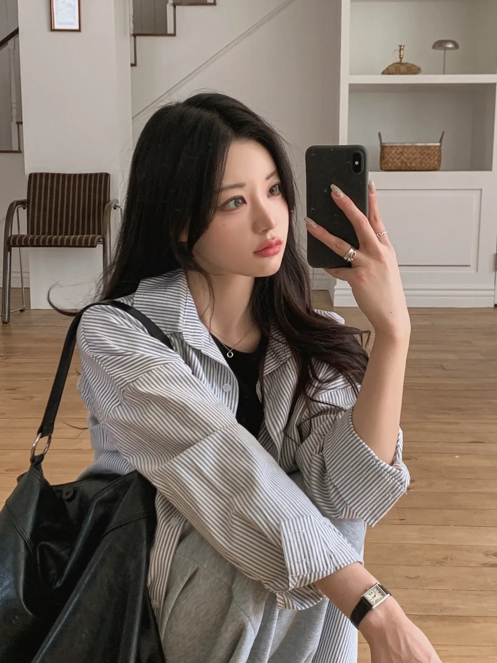 민소매 모델 착용 이미지-S1L72