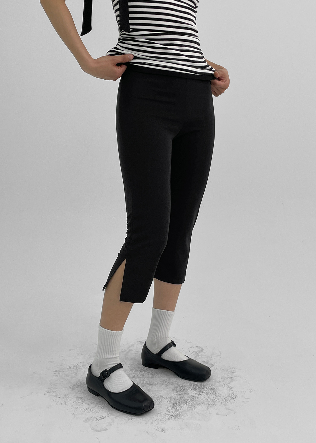 スリットクロップドパンツ | レディースファッション通販 - DHOLIC