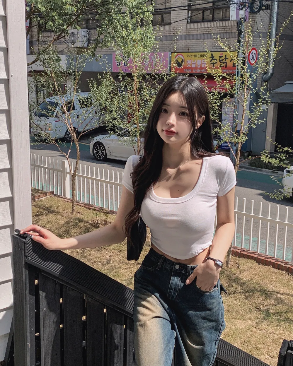 반팔 티셔츠 모델 착용 이미지-S1L20