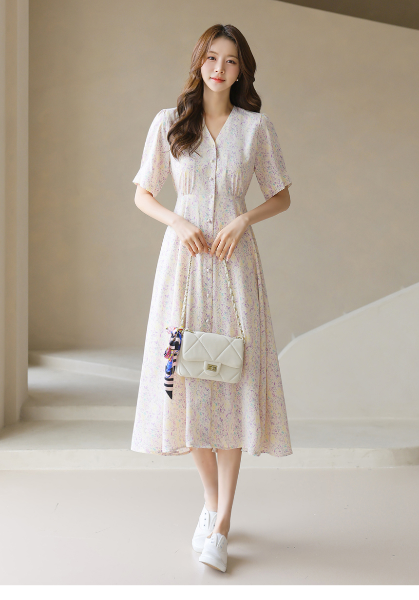 極美品　THE RERACS 21FW 長袖ワンピース　ビブフロントレス　花柄 花柄 フロントタックワンピース ワンピース レディース 送料無料