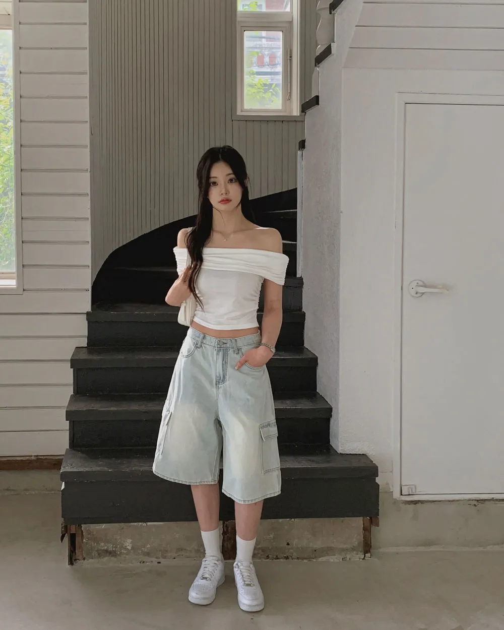반바지 모델 착용 이미지-S1L67