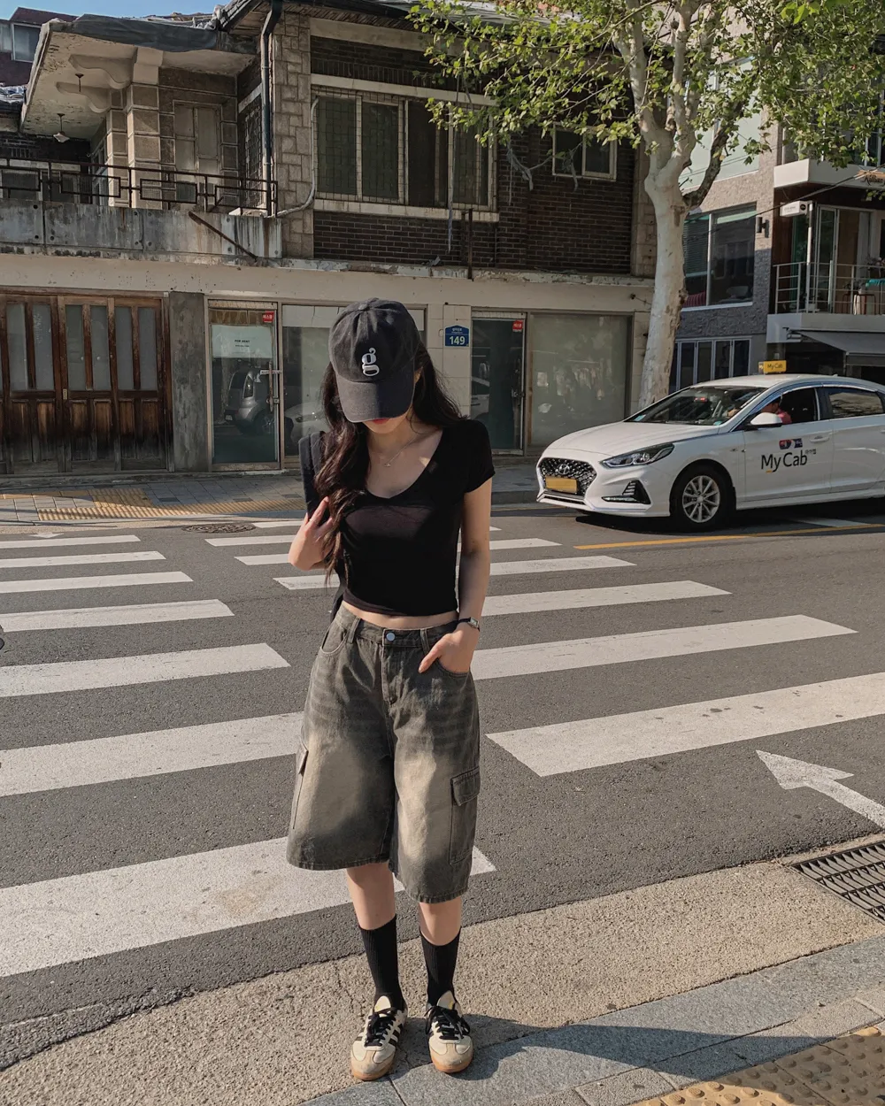 반바지 모델 착용 이미지-S1L129