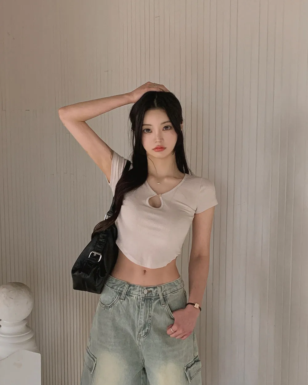 반팔 티셔츠 모델 착용 이미지-S1L67