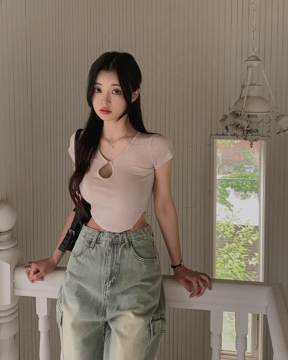 반팔 티셔츠 모델 착용 이미지-S1L69