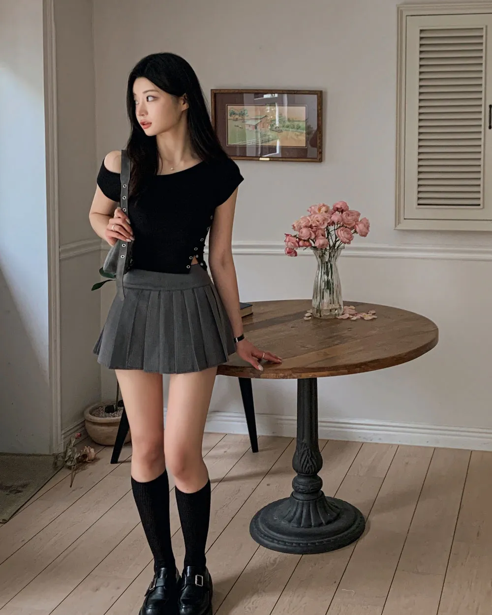반팔 티셔츠 모델 착용 이미지-S1L31