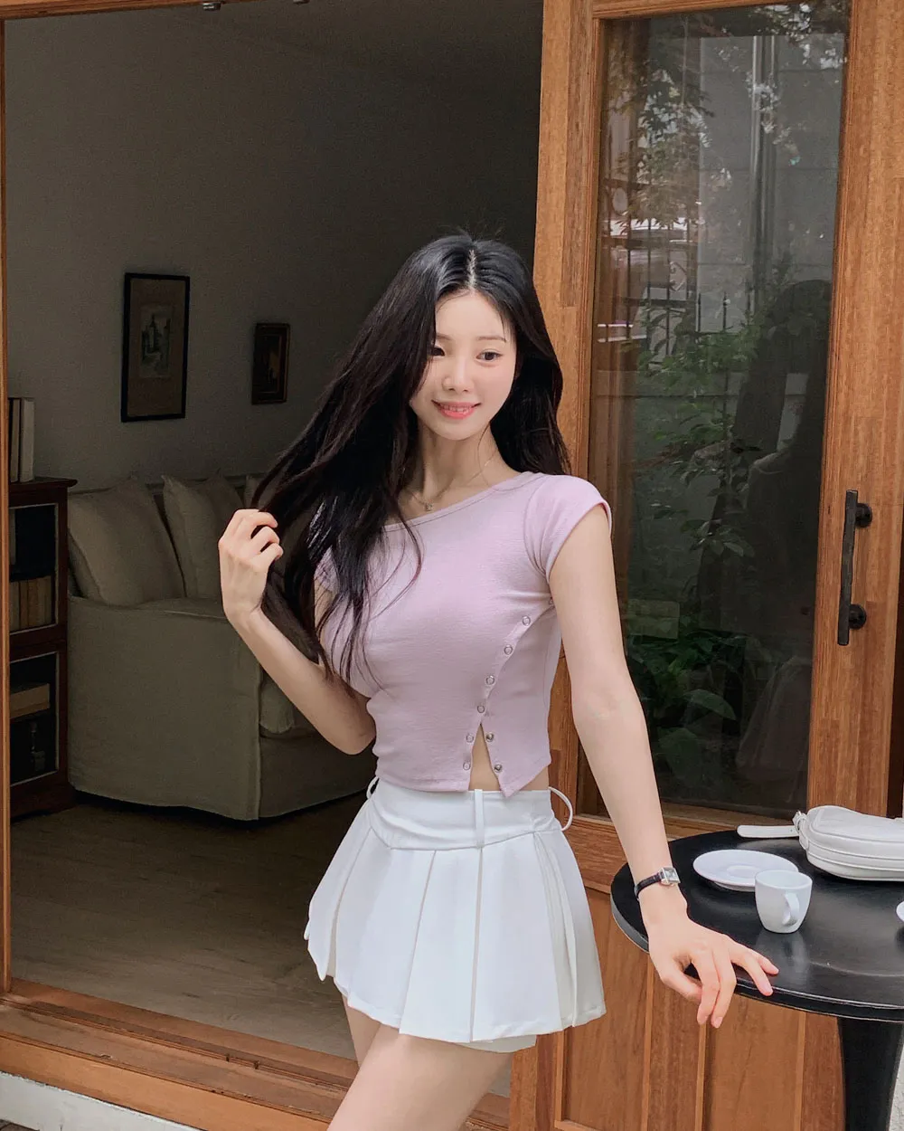 반팔 티셔츠 모델 착용 이미지-S1L82