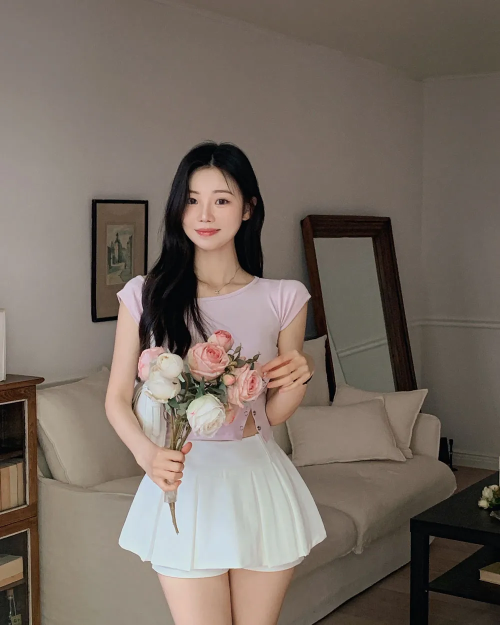 반팔 티셔츠 모델 착용 이미지-S1L81