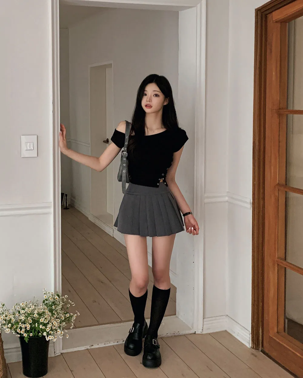 반팔 티셔츠 모델 착용 이미지-S1L29