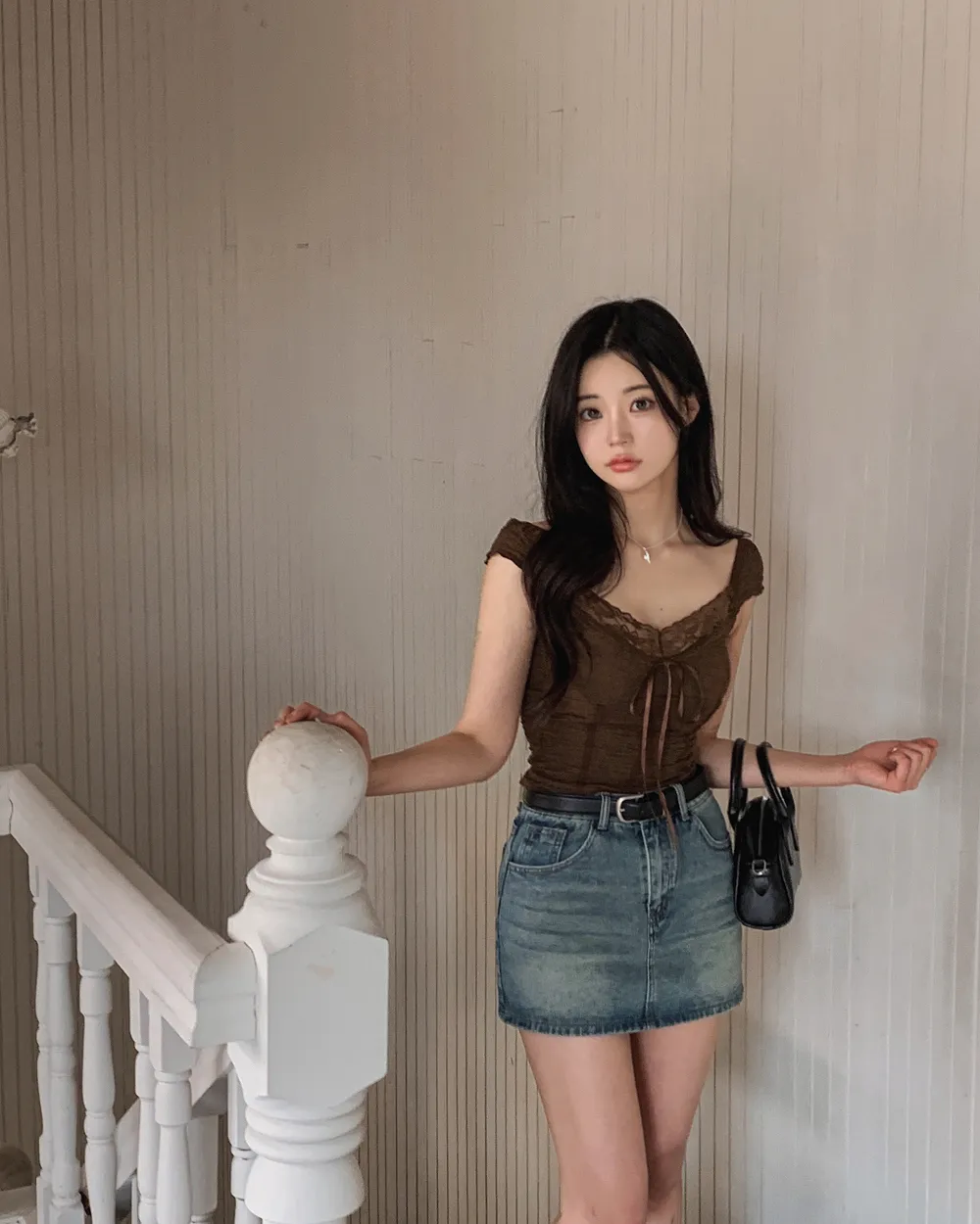 미니 스커트 모델 착용 이미지-S1L60
