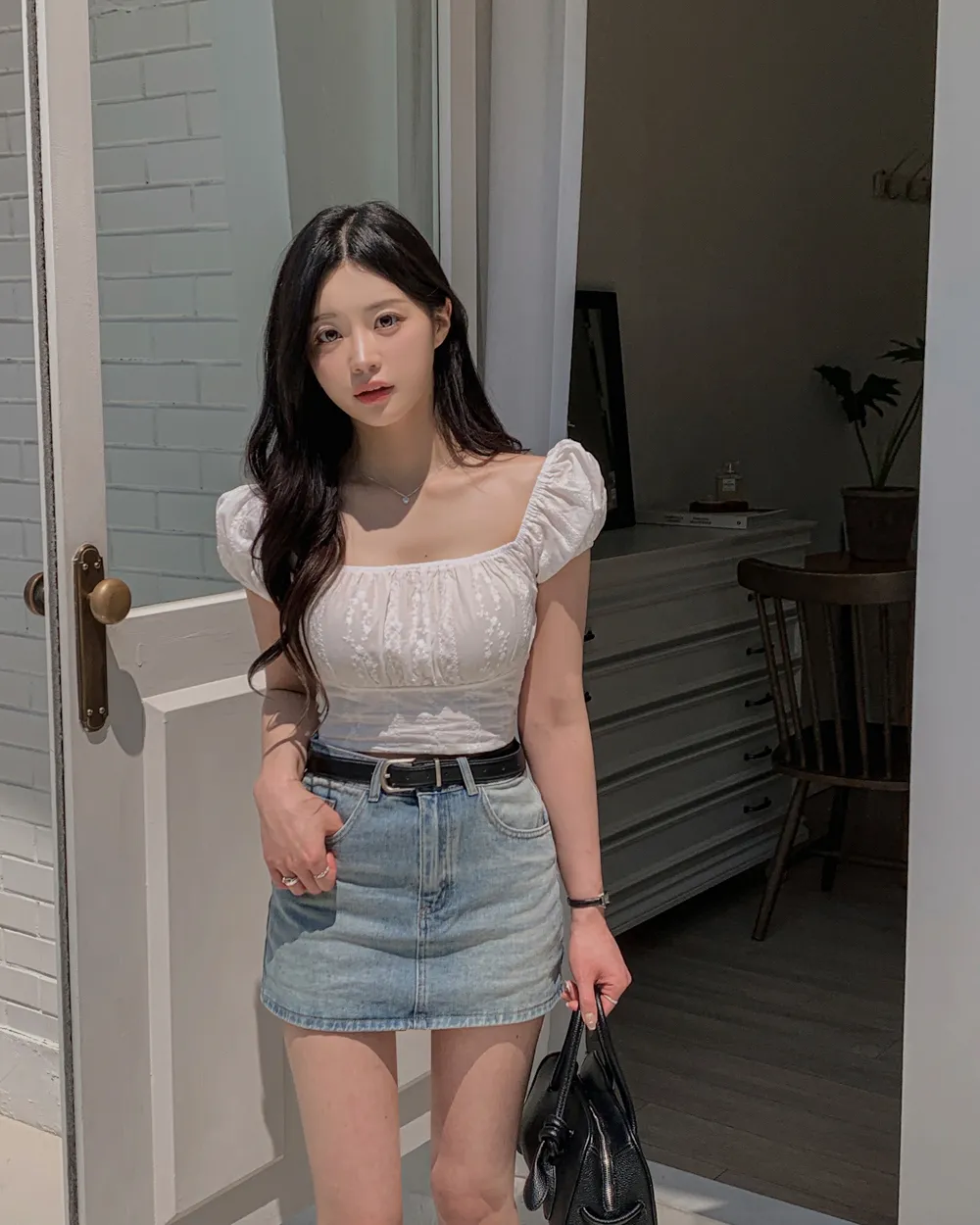 미니 스커트 모델 착용 이미지-S1L49