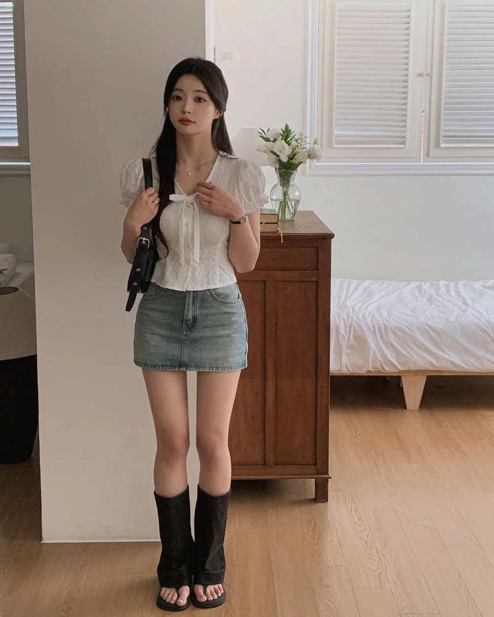 미니 스커트 모델 착용 이미지-S1L143