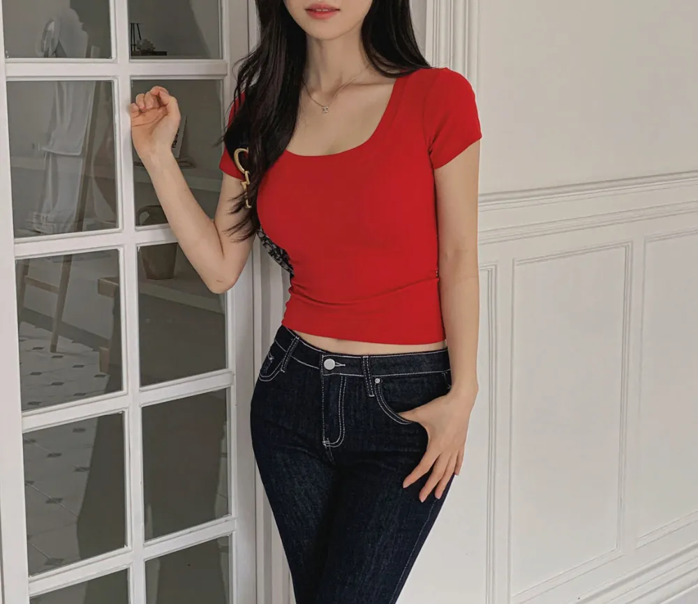 반팔 티셔츠 모델 착용 이미지-S1L110