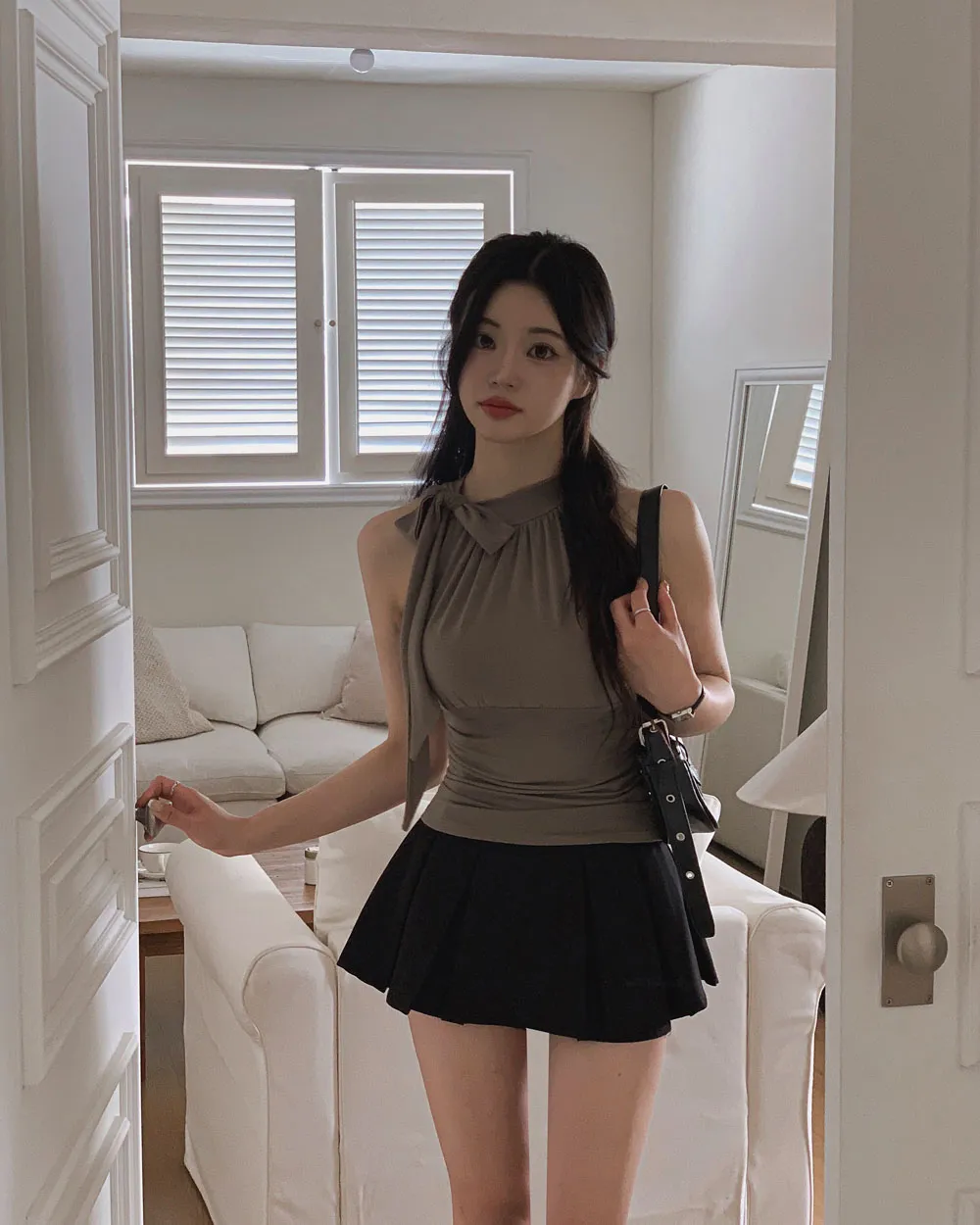 반바지 모델 착용 이미지-S1L135
