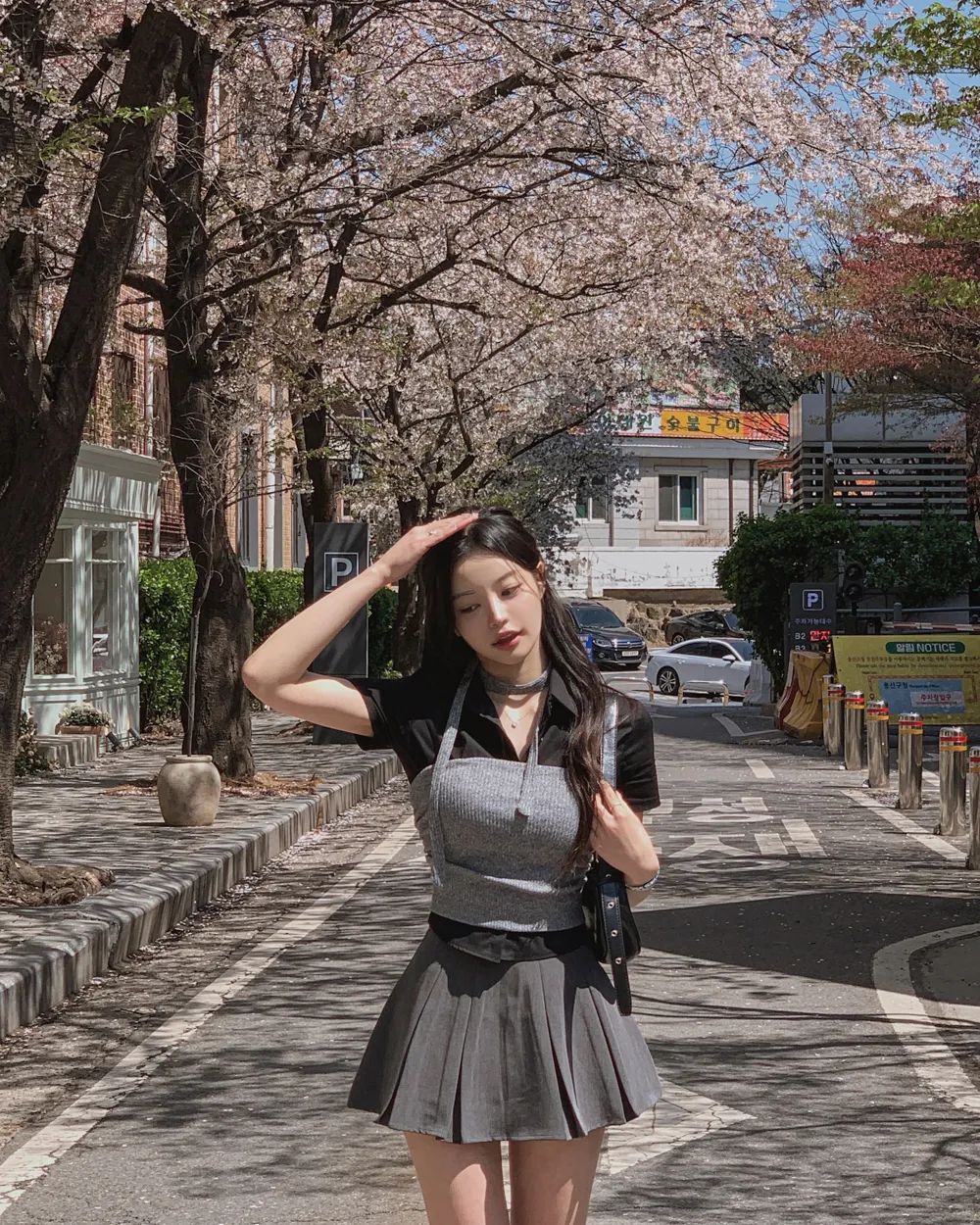 민소매 모델 착용 이미지-S1L34