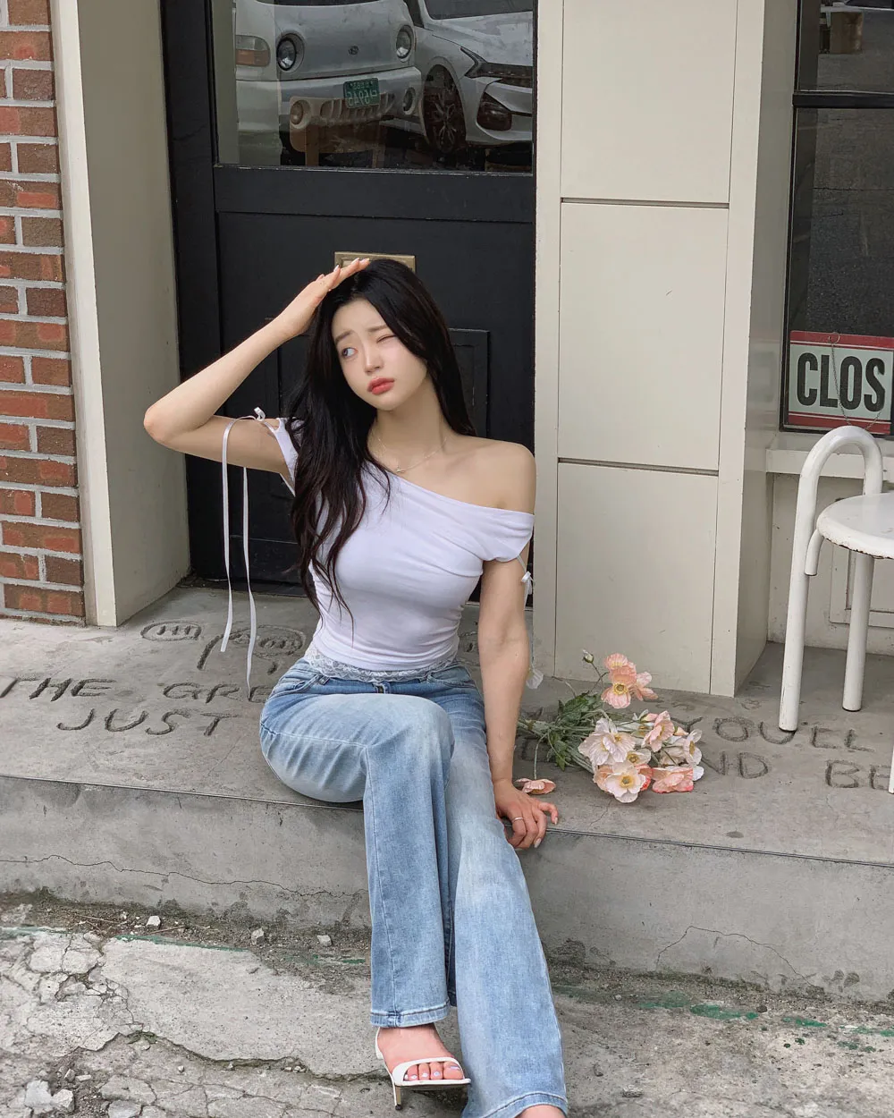 바지 모델 착용 이미지-S1L67