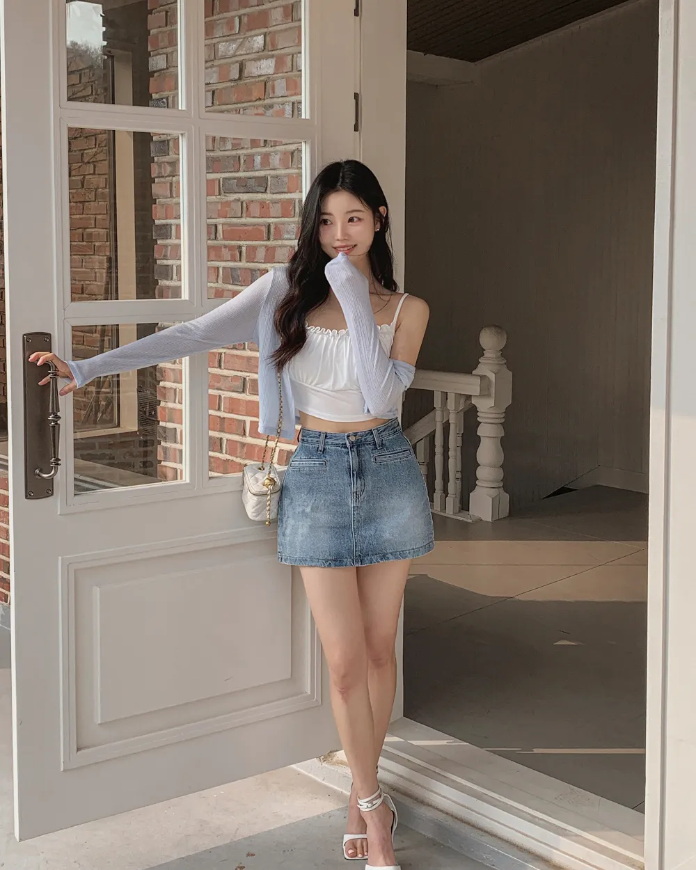 미니 스커트 모델 착용 이미지-S1L50