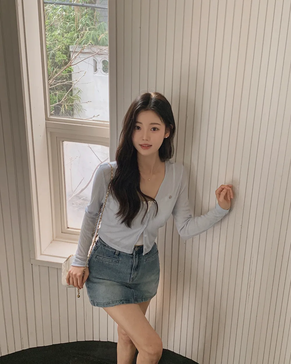 미니 스커트 모델 착용 이미지-S1L61