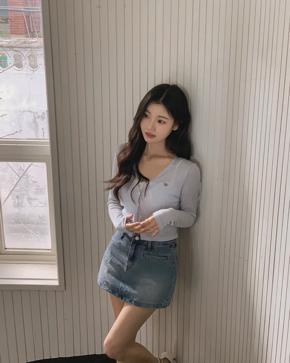미니 스커트 모델 착용 이미지-S1L48