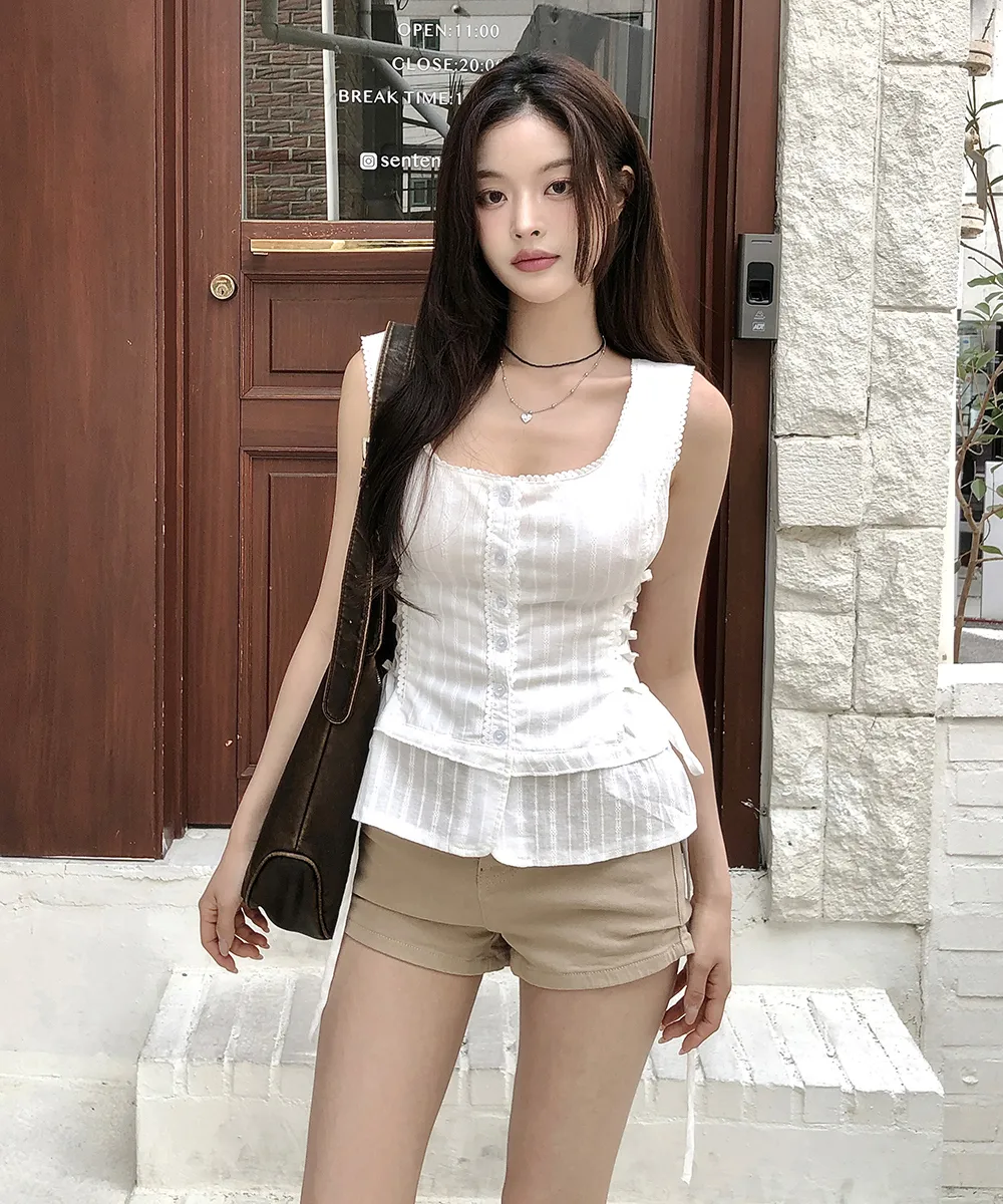 반바지 모델 착용 이미지-S2L10