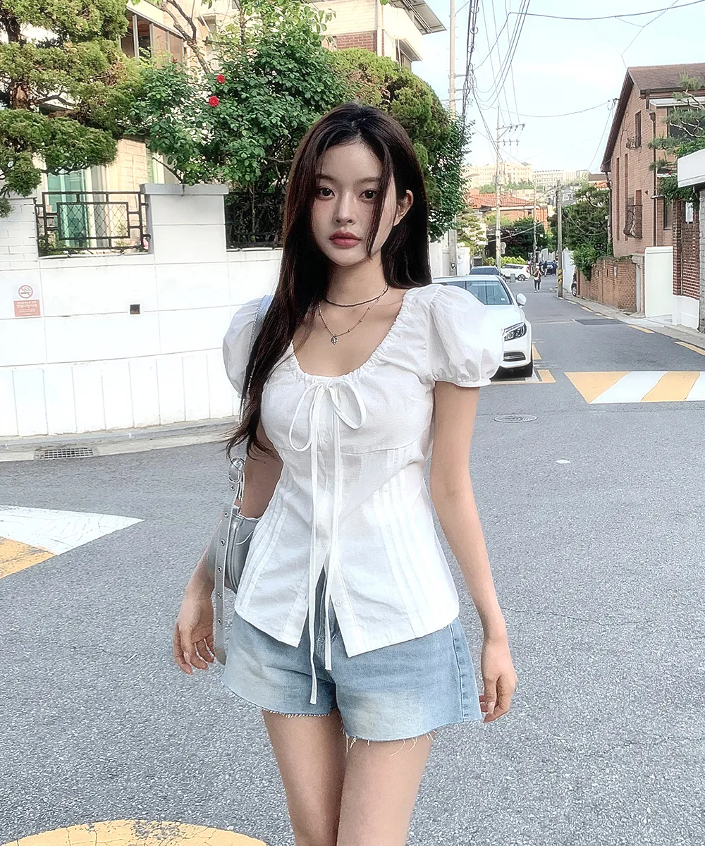 반바지 모델 착용 이미지-S2L15