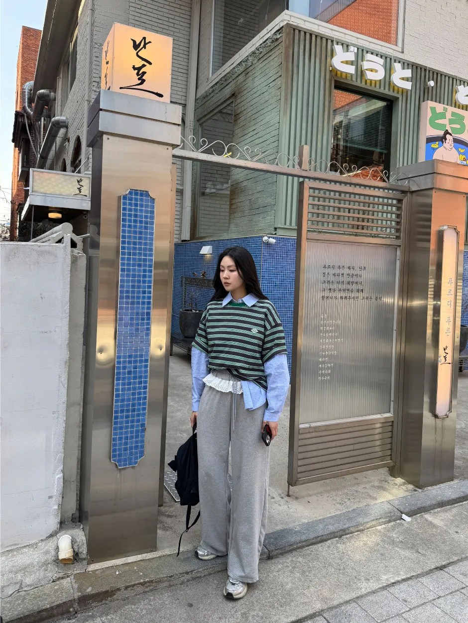 반팔 티셔츠 모델 착용 이미지-S1L19