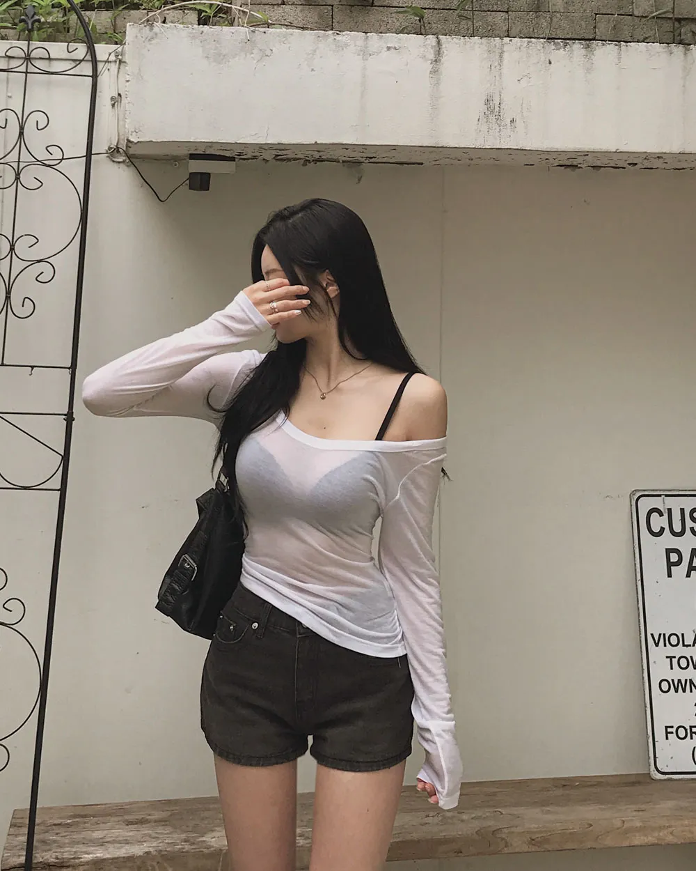 반바지 모델 착용 이미지-S1L140