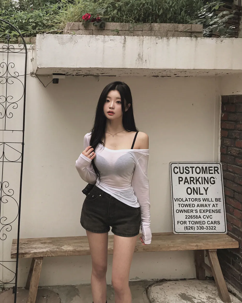 반바지 모델 착용 이미지-S1L123