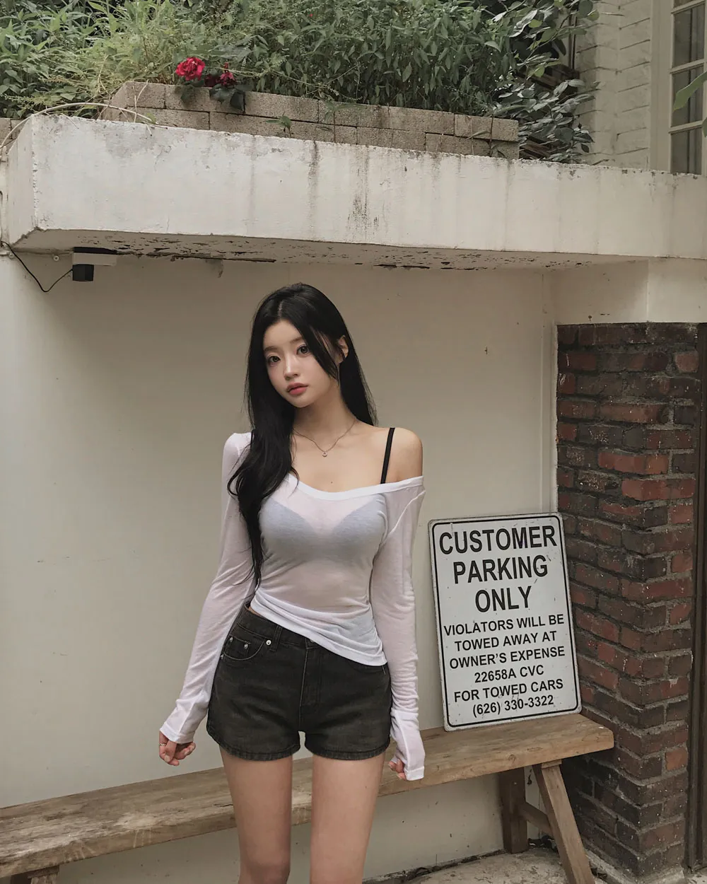 반바지 모델 착용 이미지-S1L138