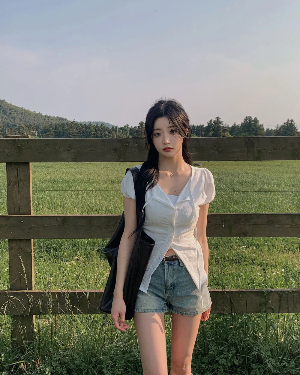반바지 모델 착용 이미지-S1L88