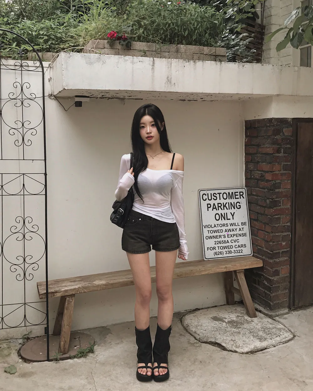 반바지 모델 착용 이미지-S1L122