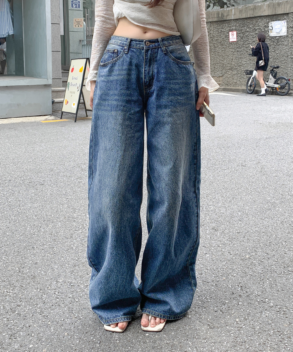 ウォッシングダメージワイドライトブルーデニムパンツ | レディース