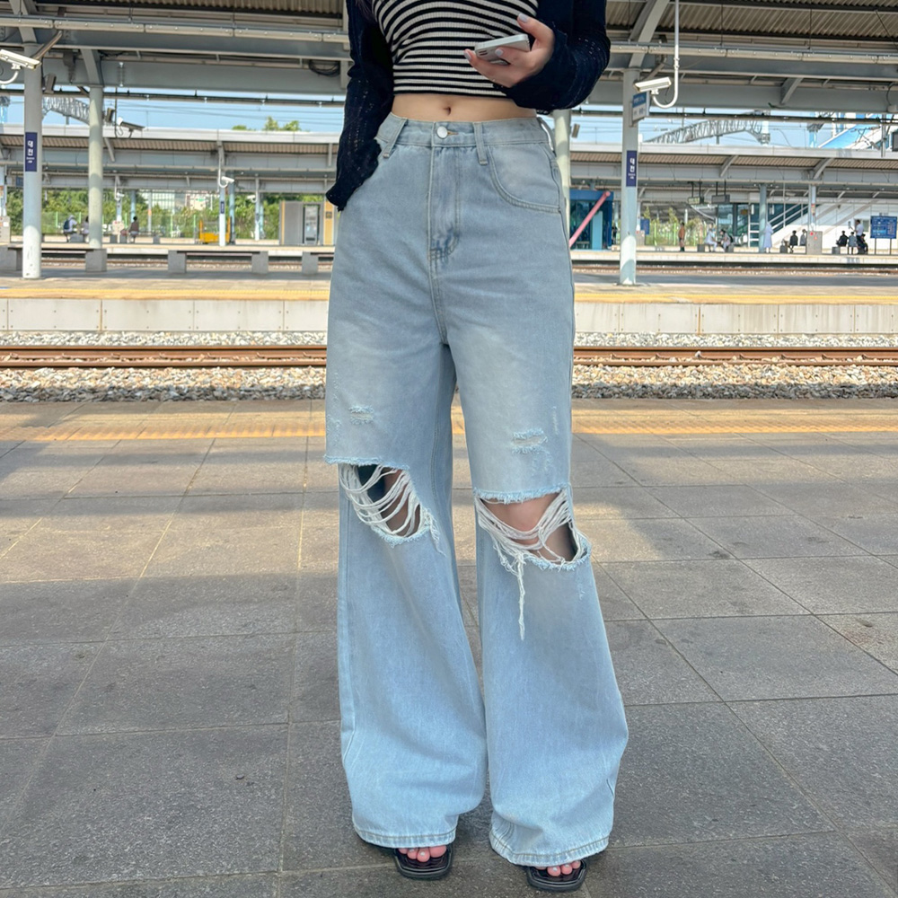 Aelfriceden ライトブルーワイドレッグダメージデニム ZARA ライトブルーダメージワイドレッグデニム - メルカリ
