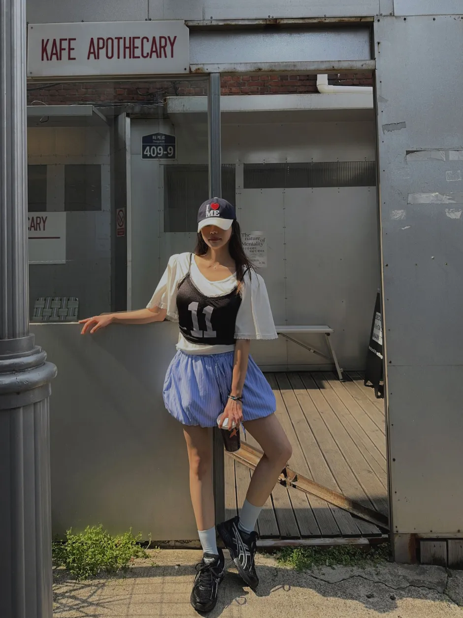 민소매 모델 착용 이미지-S1L29