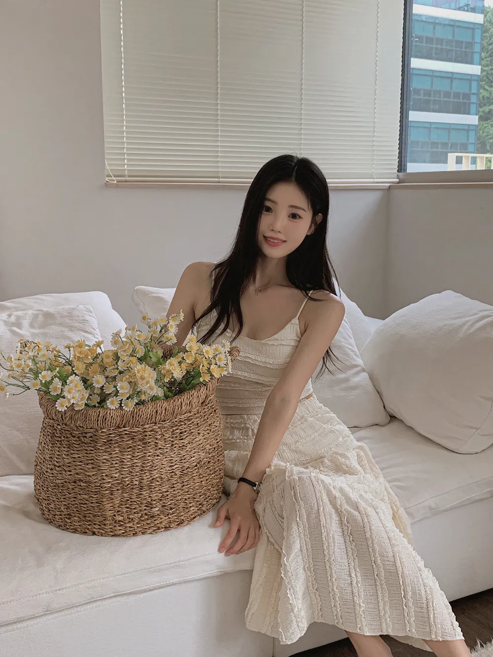드레스 모델 착용 이미지-S1L56