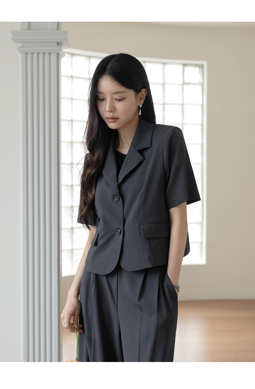 カラークロップドジャケット | レディースファッション通販 - DHOLIC