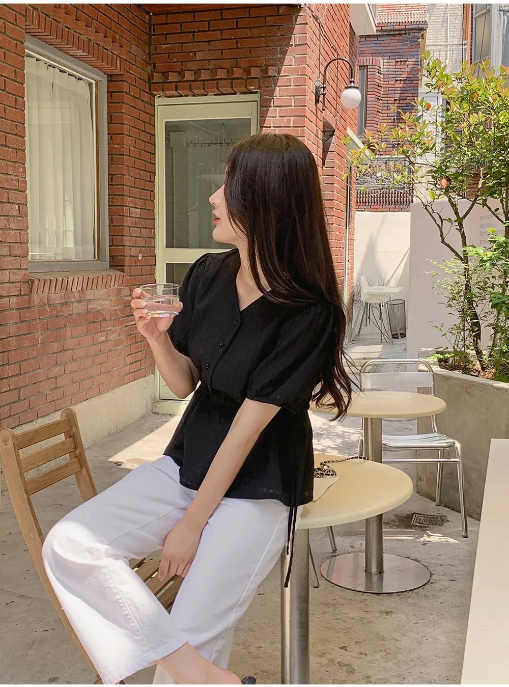 마인듀 브이넥 허리스트링 반팔 체크 블라우스