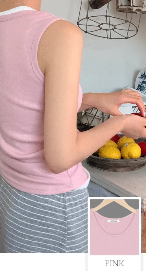 이지골지 라운드넥 슬림핏 베이직 나시