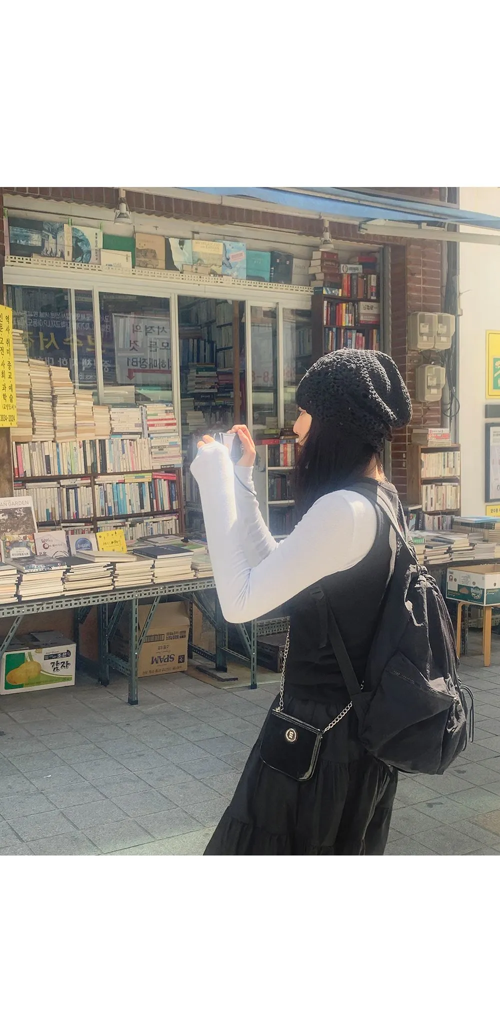이지골지 라운드넥 슬림핏 베이직 나시