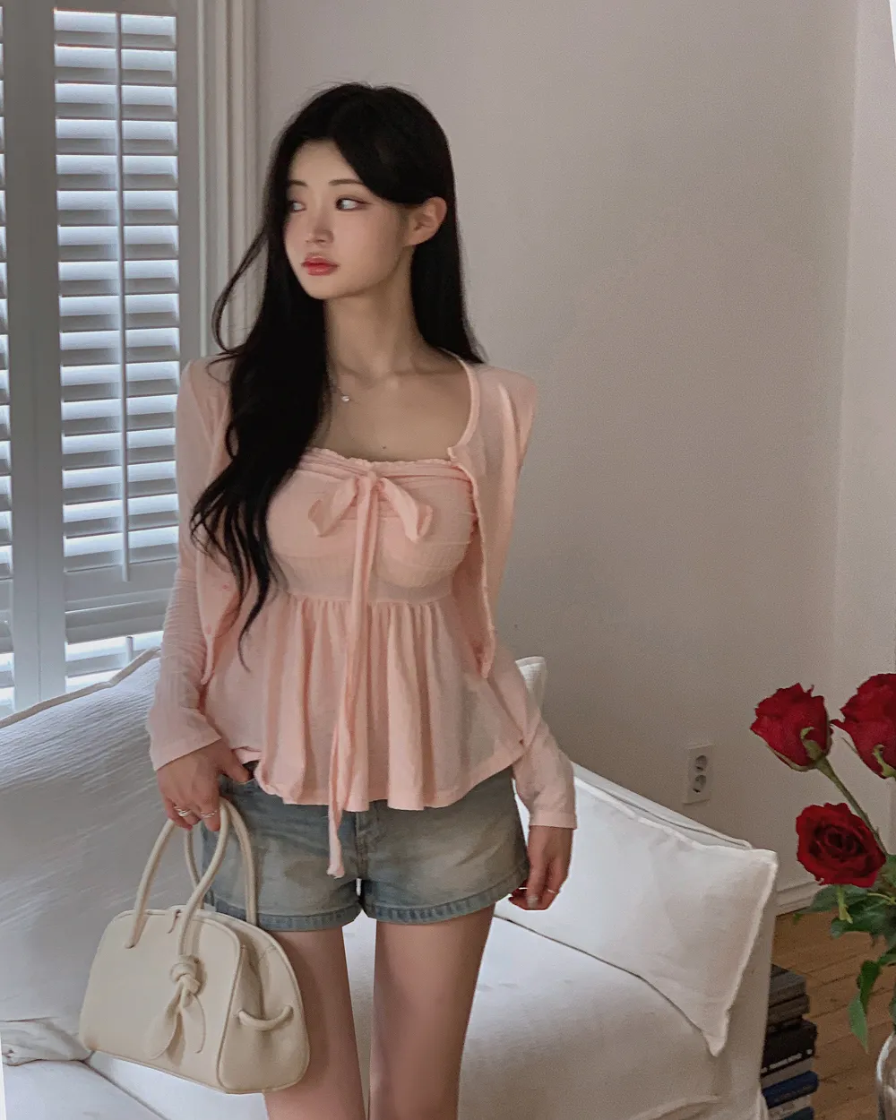 민소매 모델 착용 이미지-S1L64