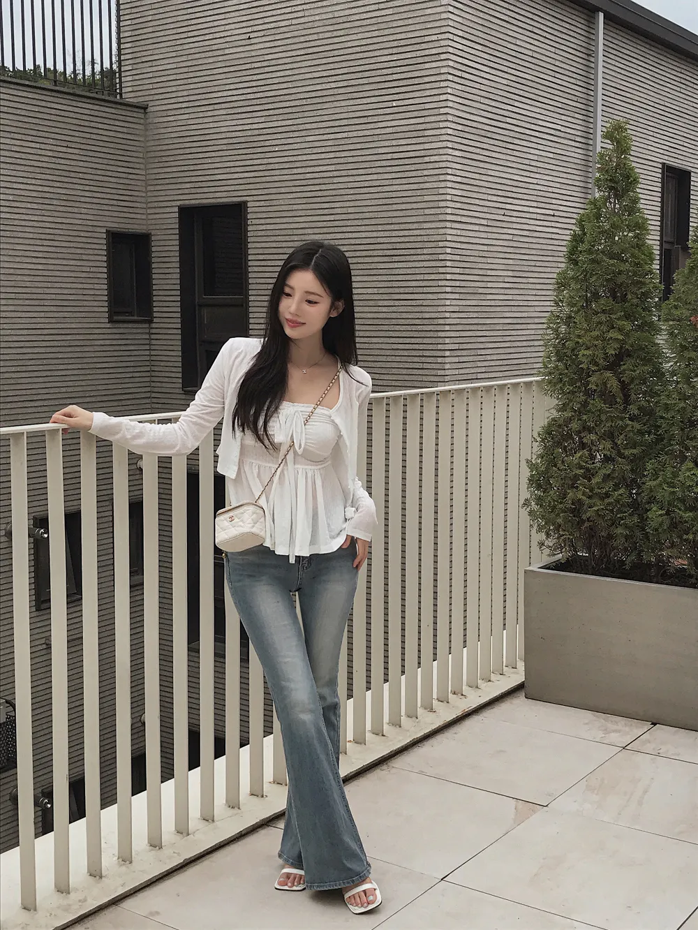 민소매 모델 착용 이미지-S1L100
