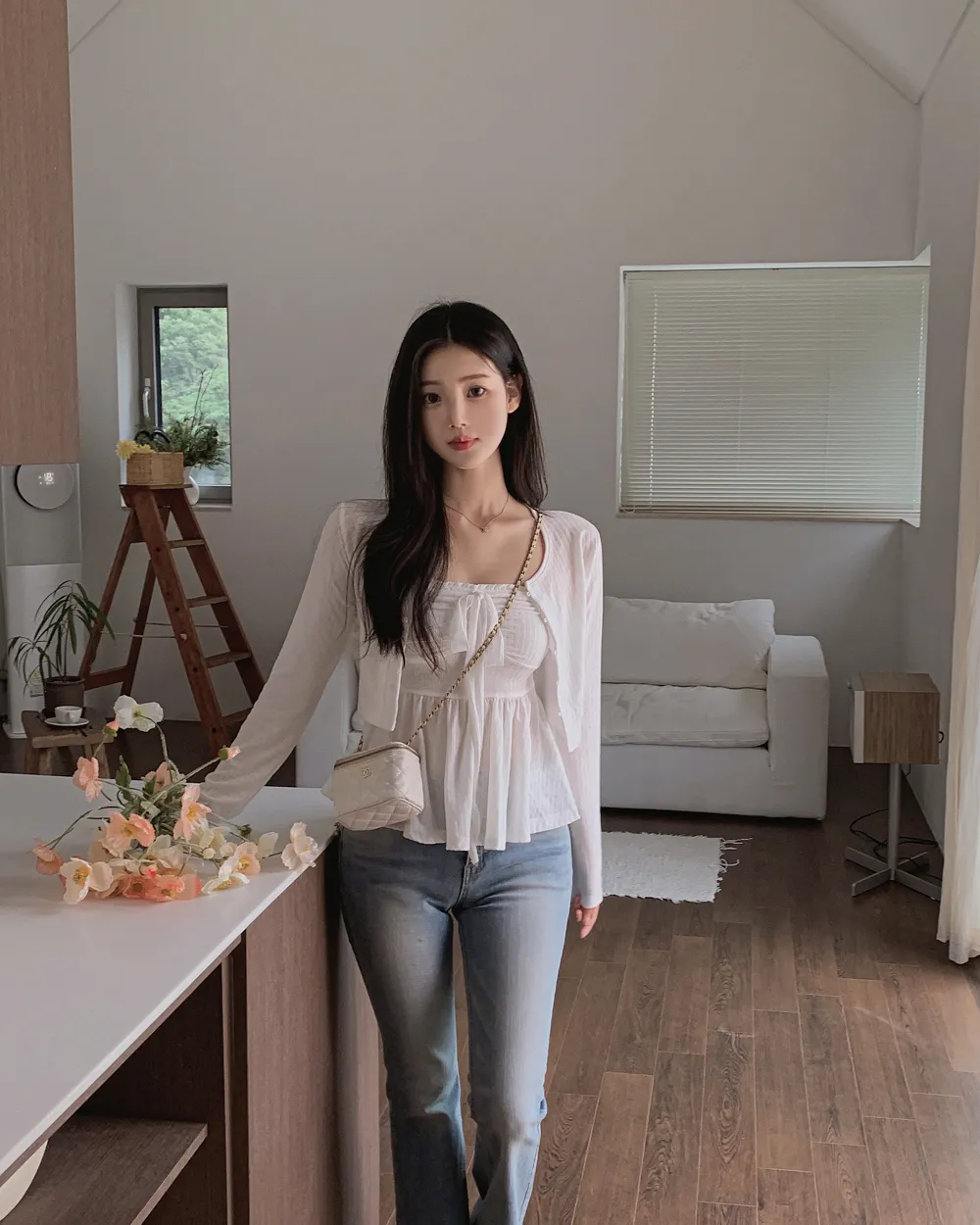 민소매 모델 착용 이미지-S1L101